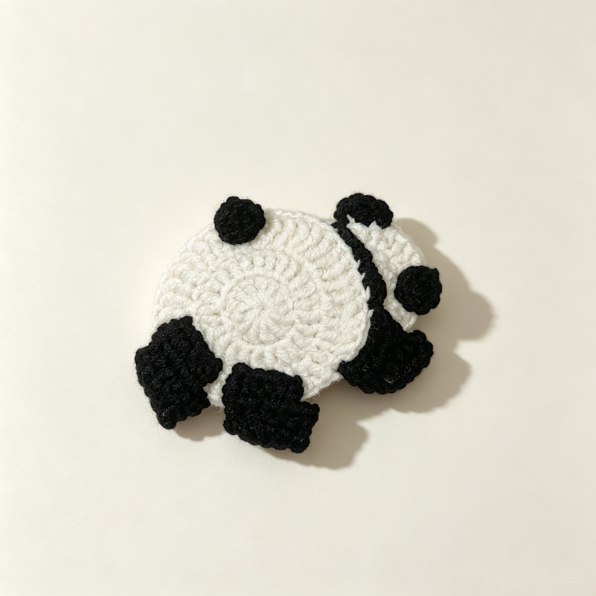 ELA BOUTIQUE |CROCHET PANDA HAIR CLIP