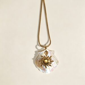 ELA BOUTIQUE| Sun Shell Pendant Necklace