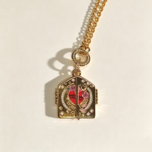 ELA BOUTIQUE| OPENABLE HOUSE SHAPED ENAMEL LOCKET NECKLACE