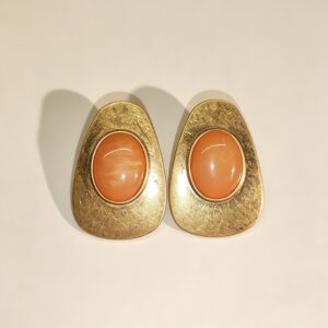 ELA BOUTIQUE| ORANGE STONE STUD EARRINGS